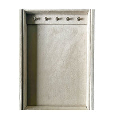 Bandeja M Cordões c/Pinos 28x19x3,5cm Forrada Veludo Acessórios